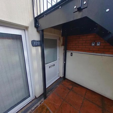 Cosy Escape - Studio Apartment In Coventry City Centre 외부 사진